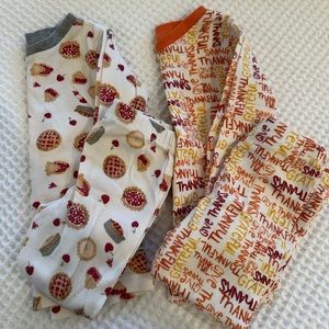 Burt’s Bees Thanksgiving Pajama bundle (2t)